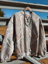 Load image into Gallery viewer, The Wendy Camo Top