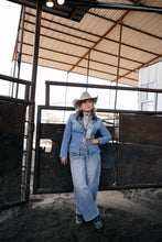 Load image into Gallery viewer, The Chelley Corduroy Pants