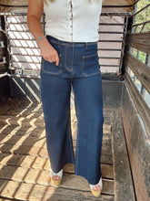 Load image into Gallery viewer, The Reno Jeans