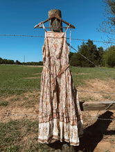 Load image into Gallery viewer, The Cici Maxi Dress