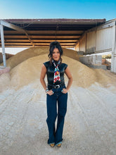 Load image into Gallery viewer, The Cheyenne Jeans