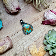 Load image into Gallery viewer, mj pendant