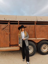 Load image into Gallery viewer, The Viva Leather Pants