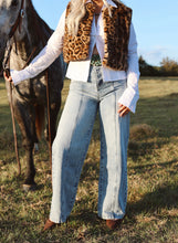 Load image into Gallery viewer, The Bronky Jeans