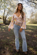 Load image into Gallery viewer, Viral Cindy High Rise Tummy Control Destroy Flare