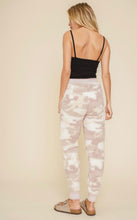Load image into Gallery viewer, Camo Sherpa Jogger Pants
