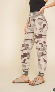 Camo Sherpa Jogger Pants