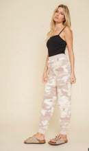 Load image into Gallery viewer, Camo Sherpa Jogger Pants
