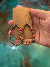 Load image into Gallery viewer, Orange Spiny Oyster Heart Statement Earrings