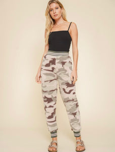 Camo Sherpa Jogger Pants