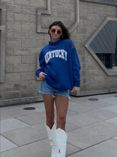 Load image into Gallery viewer, Tilly Kentucky Oversized Mockneck Crew