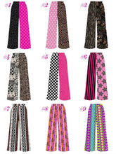 Load image into Gallery viewer, Magnolia On The Go Split Pants - Youth