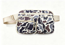 Load image into Gallery viewer, Magnolia On The Go Everywhere Bag