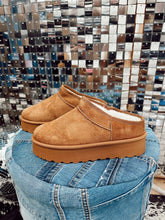 Load image into Gallery viewer, The Platform Slippers