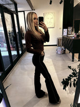 Load image into Gallery viewer, Studded Jeans