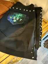 Load image into Gallery viewer, Studded Jeans