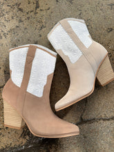Load image into Gallery viewer, Sutton Floral Weave Cowgirl Boots