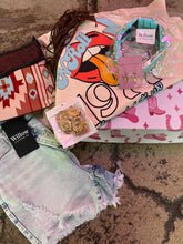 Load image into Gallery viewer, Willow Clothing Co. Country Concert Box