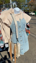 Load image into Gallery viewer, Silver Paisley Cowboy Handbag