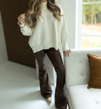 Load image into Gallery viewer, Fiona High Waisted Bell Bottom Flare Jeans - Desert Brown Leopard