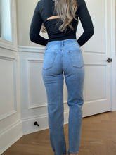 Load image into Gallery viewer, Jupiter High Rise Straight Leg Jeans