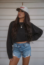 Load image into Gallery viewer, Riley Cropped Long Sleeve