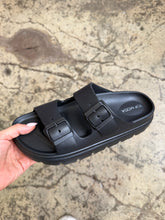Load image into Gallery viewer, On The Edge Chunky Sandals