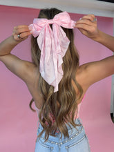 Load image into Gallery viewer, Delilah Silk Hair Bow
