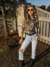 Load image into Gallery viewer, Floral Mesh Long Sleeve Top