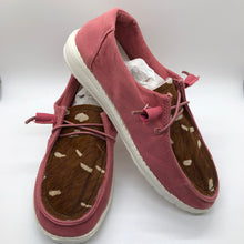 Load image into Gallery viewer, Deer Hide Hey Dudes