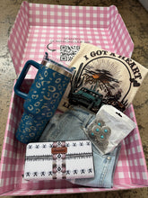 Load image into Gallery viewer, Willow Clothing Co. Country Concert Box