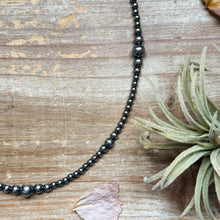 Load image into Gallery viewer, 22 inch Sterling Silver Pearls graduated necklace