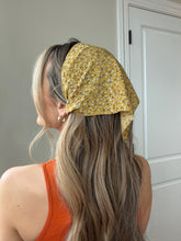Load image into Gallery viewer, Faith Floral Bandana Headband Hair Scarf