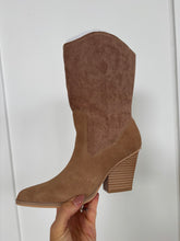 Load image into Gallery viewer, Marseille Mid-Calf Boots Two Toned Suede