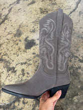Load image into Gallery viewer, Amaya Classic Western Embroidered Cowgirl Boot - Charcoal