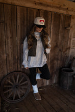 Load image into Gallery viewer, Tilly Oversized Light Camo Mockneck Crew