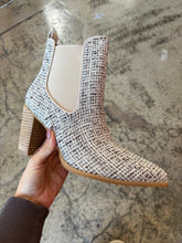 Load image into Gallery viewer, Esmee Pointed Slip on Heeled Ankle Boot