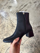 Load image into Gallery viewer, Georgia Split Square Toed Heeled Boots