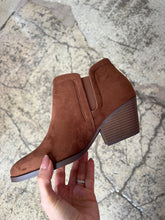 Load image into Gallery viewer, Gwen Cognac Suede Ankle Booties