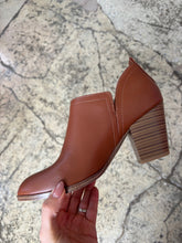 Load image into Gallery viewer, Rachael Cognac Ankle Booties