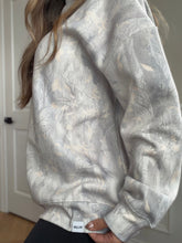 Load image into Gallery viewer, Tilly Oversized Light Camo Mockneck Crew