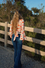 Load image into Gallery viewer, Fiona High Waisted Bell Bottom Flare Jeans - Medium Wash Denim