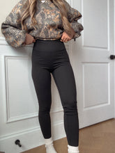Load image into Gallery viewer, The Everyday Lift Legging