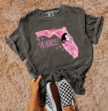 Load image into Gallery viewer, Preppy State Tees - Pepper