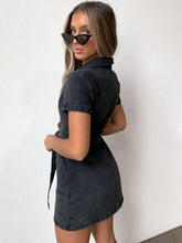 Load image into Gallery viewer, PREORDER: Fia Full Size Zip Front Short Sleeve Denim Dress Plus Size