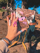 Load image into Gallery viewer, The Howdy Purse a Haute Southern Hyde by Beth Marie Exclusive
