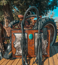 Load image into Gallery viewer, The Roper , a Haute Southern Hyde by Beth Marie