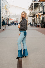 Load image into Gallery viewer, New Babe on the Block Denim Jeans